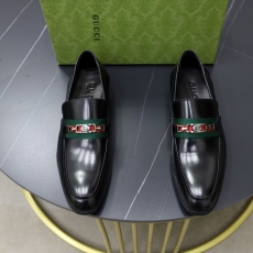 Gucci Leather Shoes